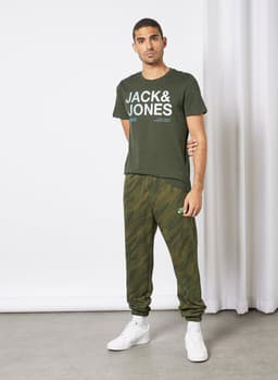 Logo T-Shirt Green view 4